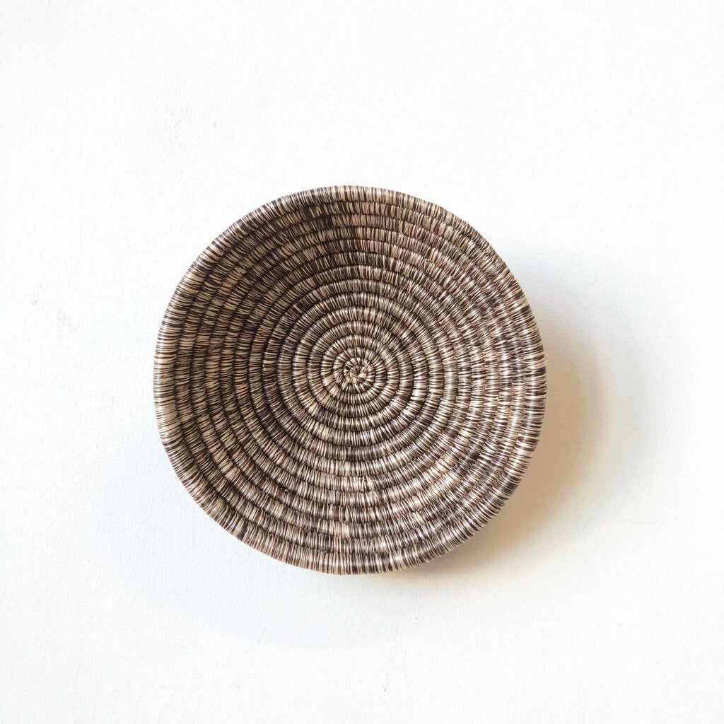Amsha - Kahawia Sisal & Sweetgrass Wall Basket