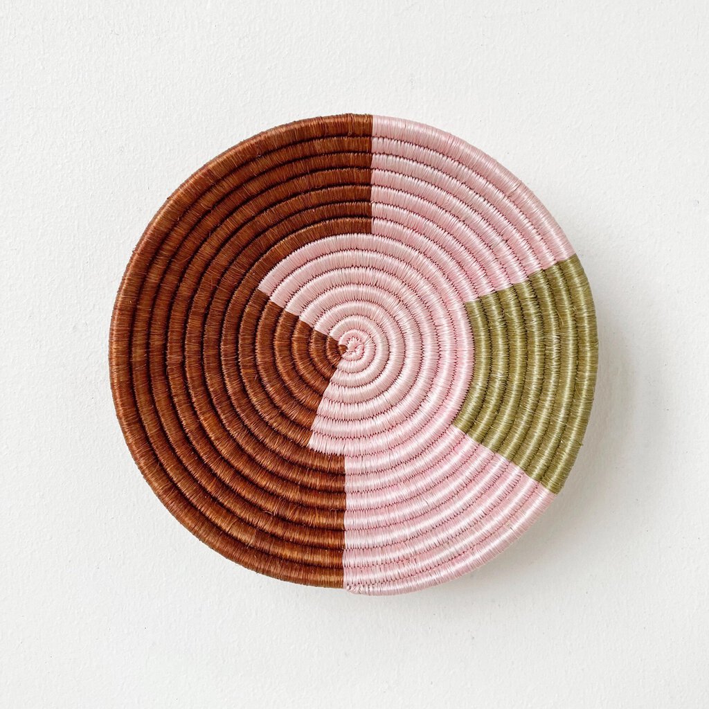 Amsha - Kizi Sisal & Sweetgrass Wall Basket