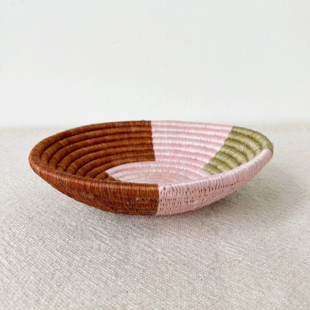 Amsha - Kizi Sisal & Sweetgrass Wall Basket