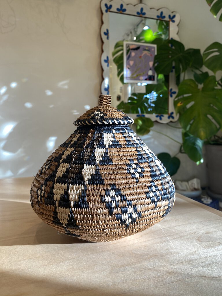AMSHA - Zulu Ilala Palm + Wild Grass Lidded Herb Basket