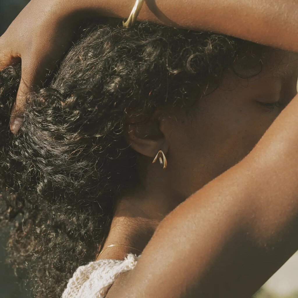 Mountainside Jewelry - Siempre Gold Vermeil Hoop Earrings