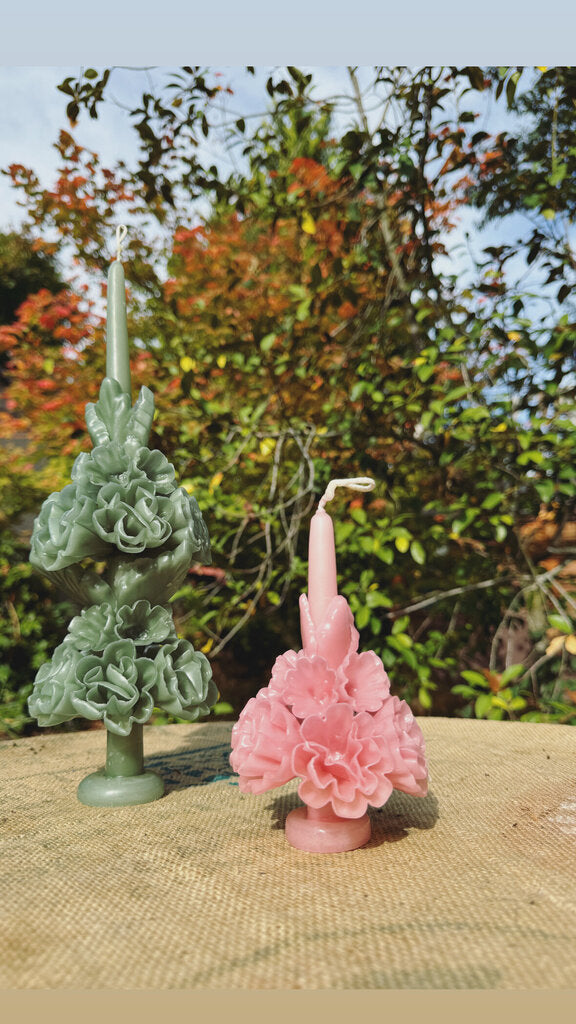 Casa Viviana Alávez - Artisanal Oaxacan Beeswax Altar Candle - Rosebud Pink