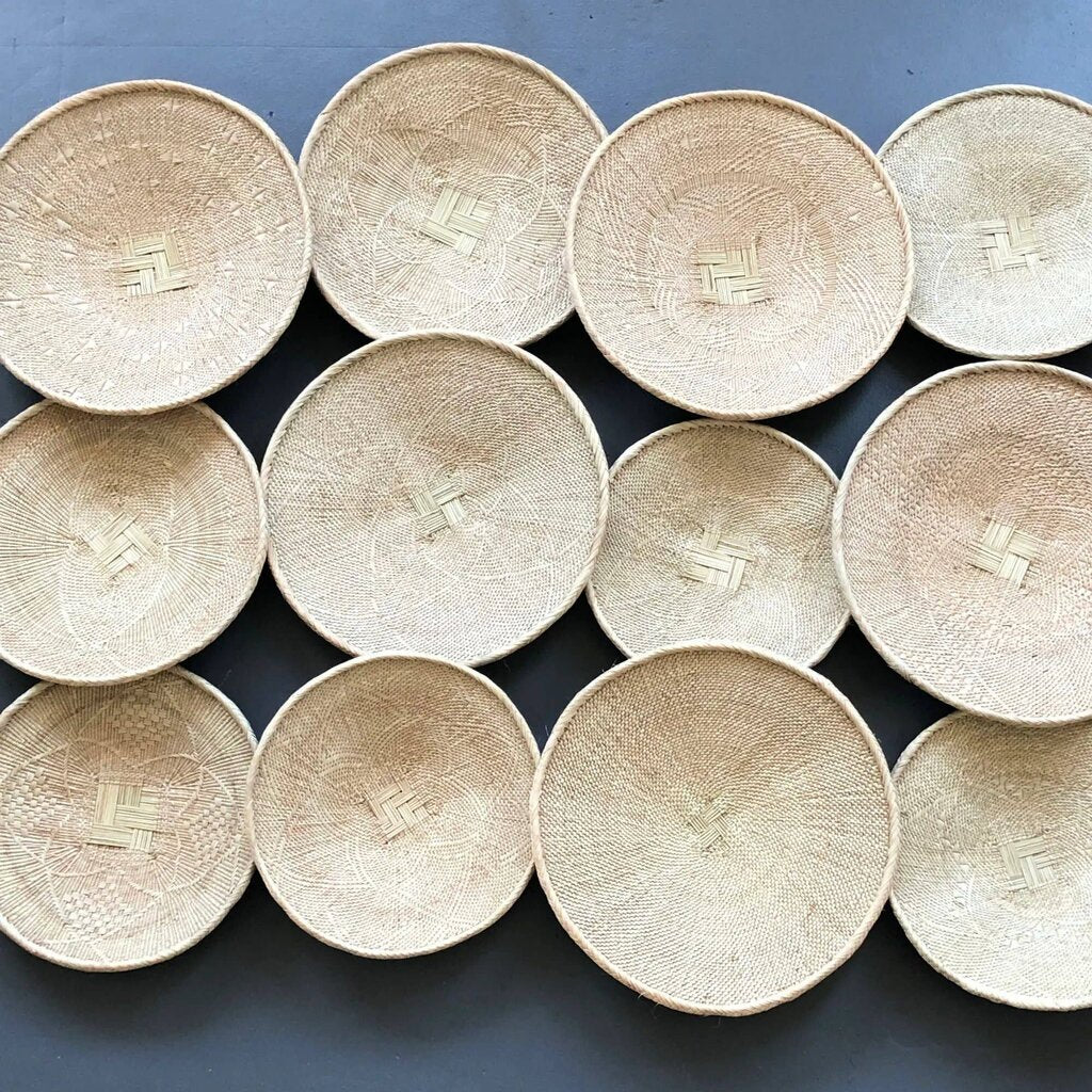 Amsha - Binga Wild Grass Winnowing/Wall Basket - 16"