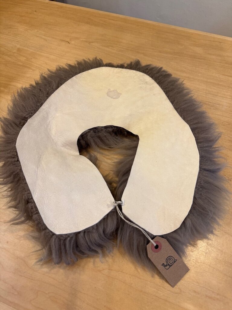 Beija Flor Rituals - Taupe Grey Long Shorn Shearling Collar
