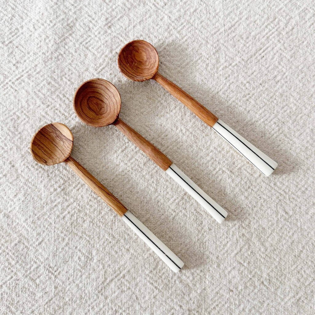 Amsha - Handcarved Olive Wood Spoon with Bone Handle - Kenya