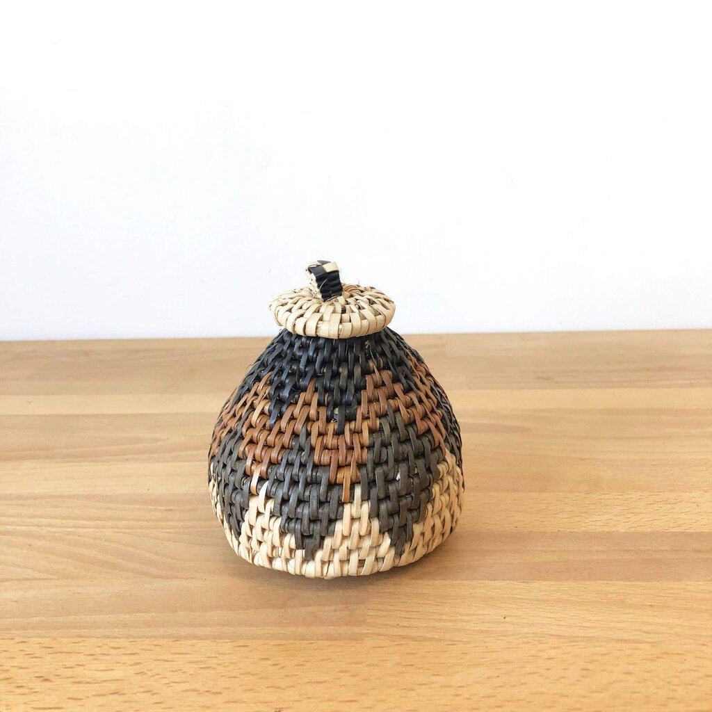 Amsha - Zulu Ilala Palm + Wild Grass Mini Lidded Vessel