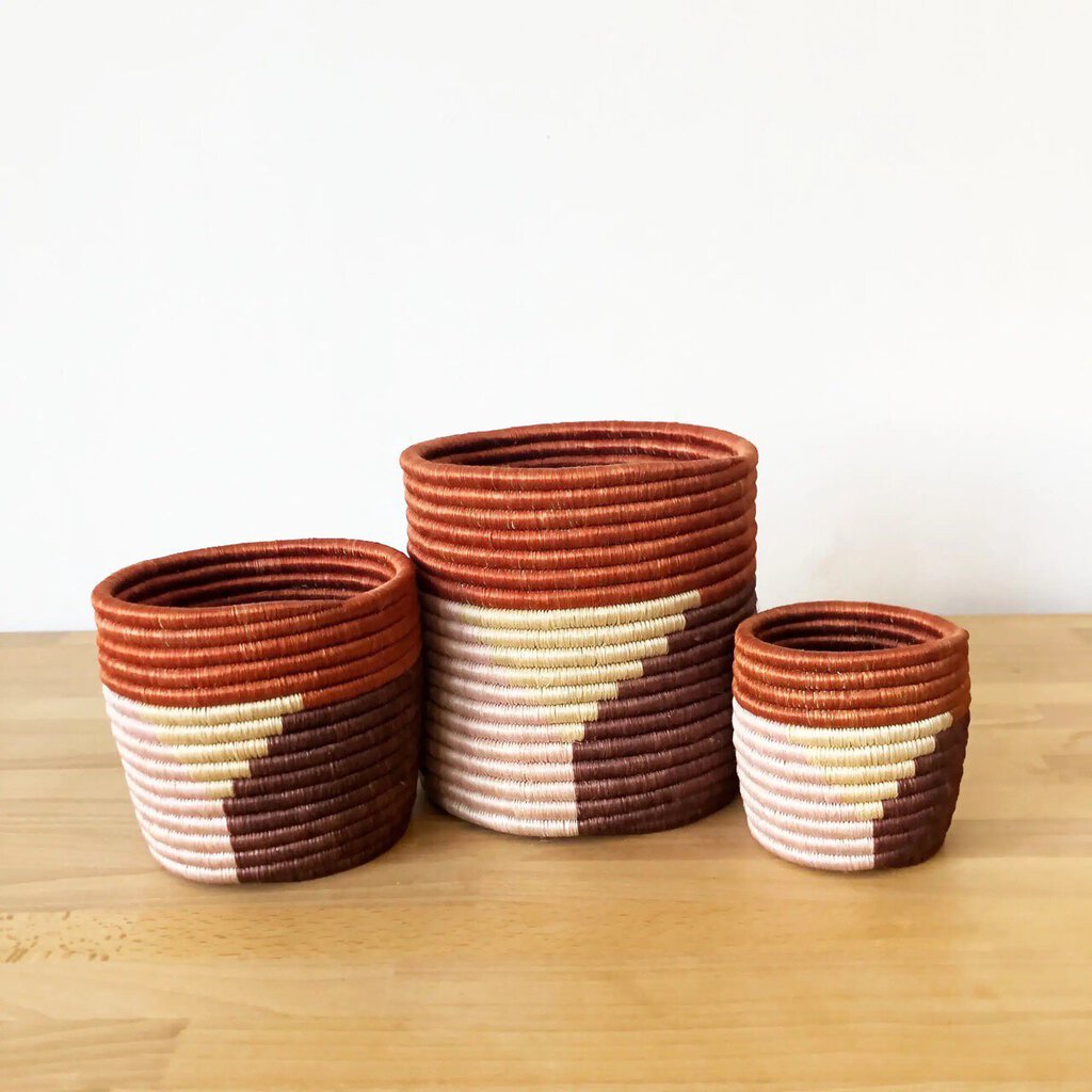 Amsha - Gishamvu Basket Trio