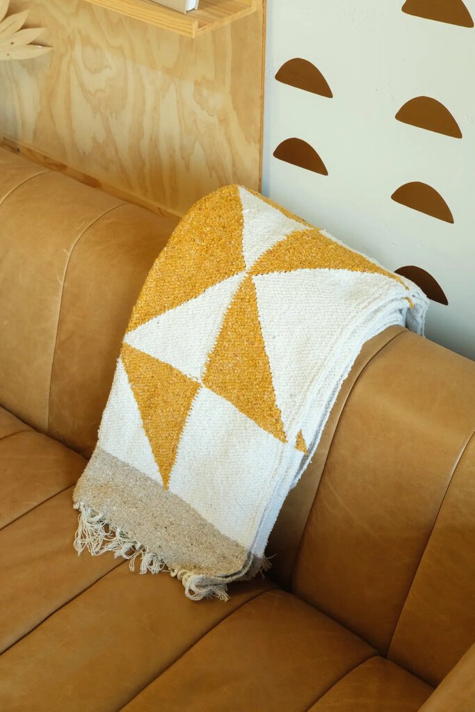 Sundream - Golden Sunstar Heavyweight Sustainable Throw Blanket