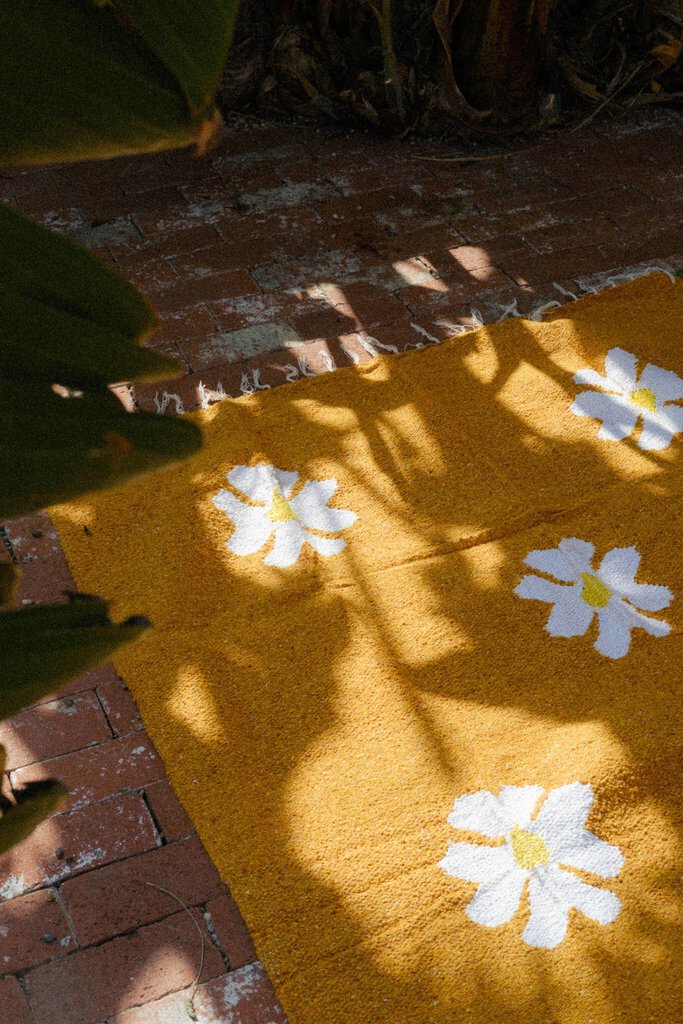 Sundream - Heavyweight Throw Blanket - Gold Flora
