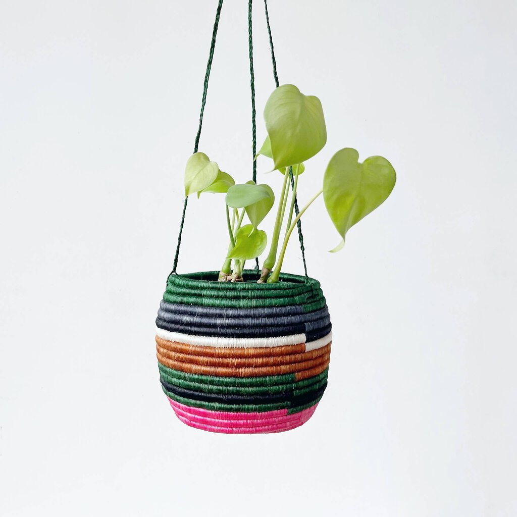 Amsha - Cumba Hanging Woven Planter