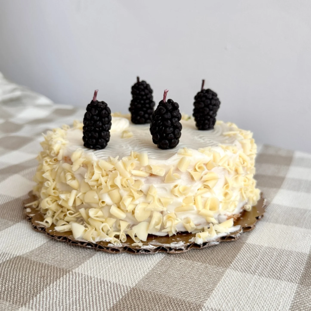 Happy Organics - Single Blackberry Beeswax Candle