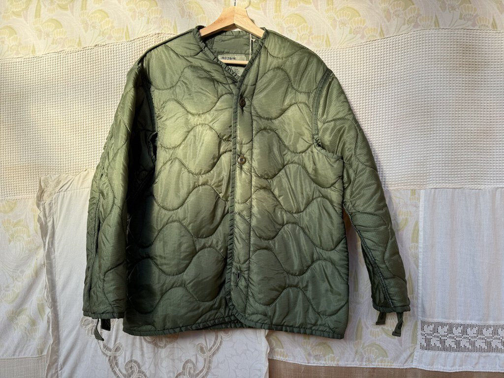 Vintage - Army Green Quilted Liner/Field Jacket - Medium/Large