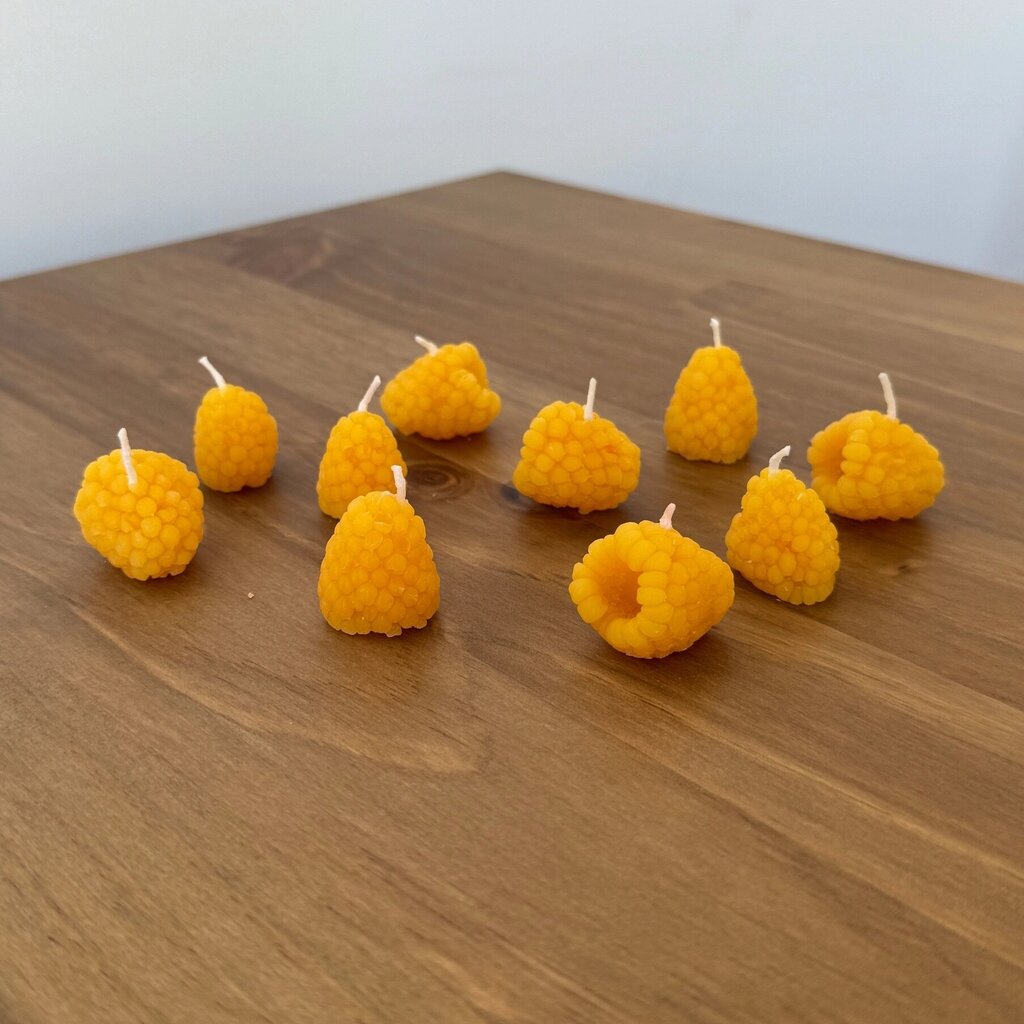Happy Organics - Single Yellow Raspberry Beeswax Candle
