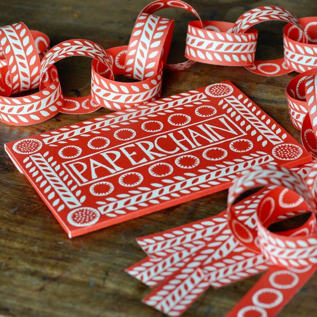 Cambridge Imprint Patternmakers - Red & White Paperchain