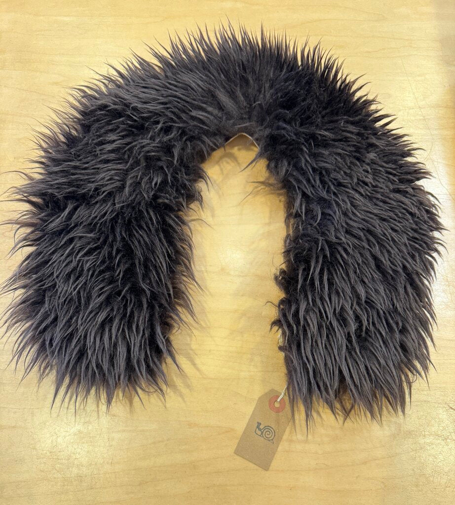 Beija Flor Rituals - Espresso Long Shorn Shearling Collar