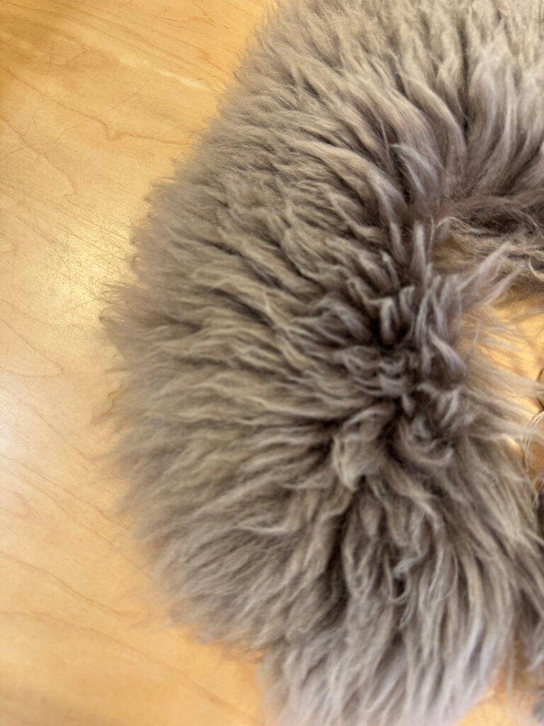 Beija Flor Rituals - Taupe Grey Long Shorn Shearling Collar