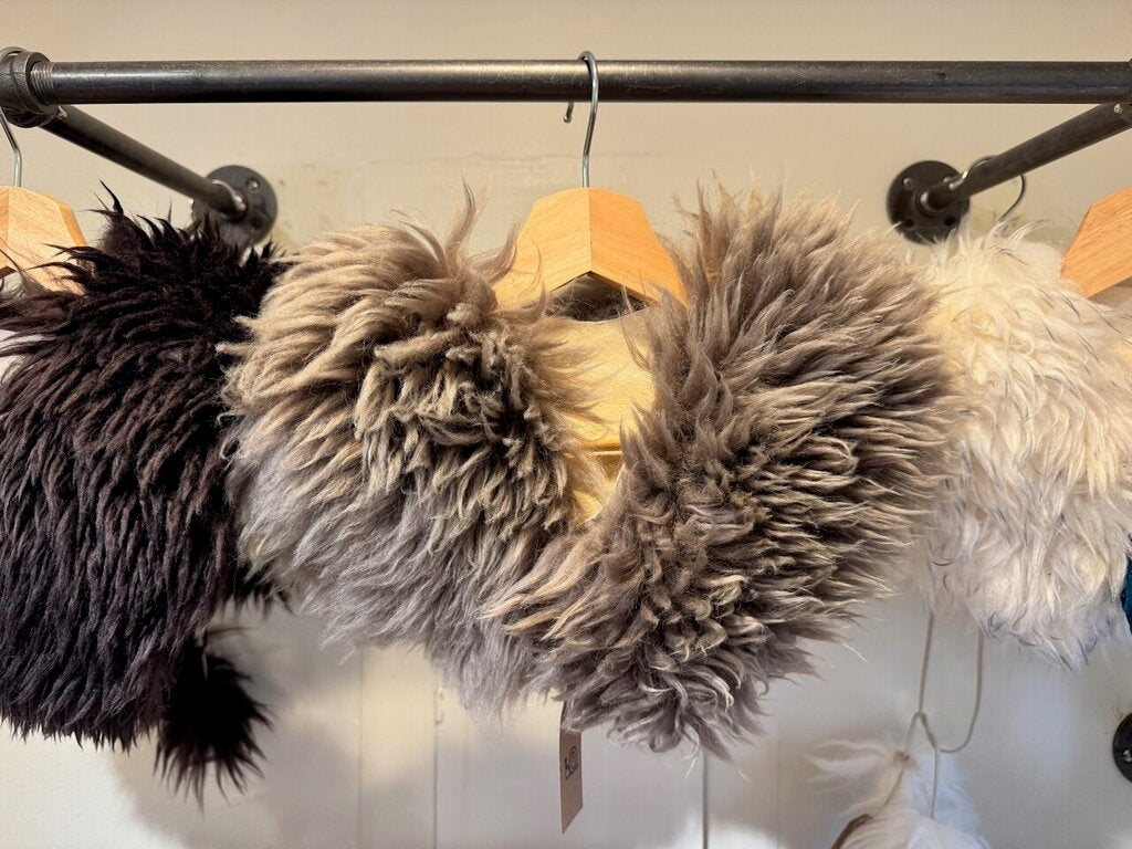 Beija Flor Rituals - Taupe Grey Long Shorn Shearling Collar