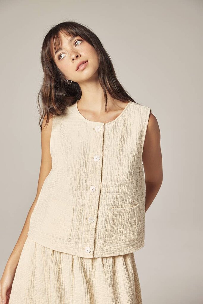 amente - Cream Button-front Crinkle Vest - Large