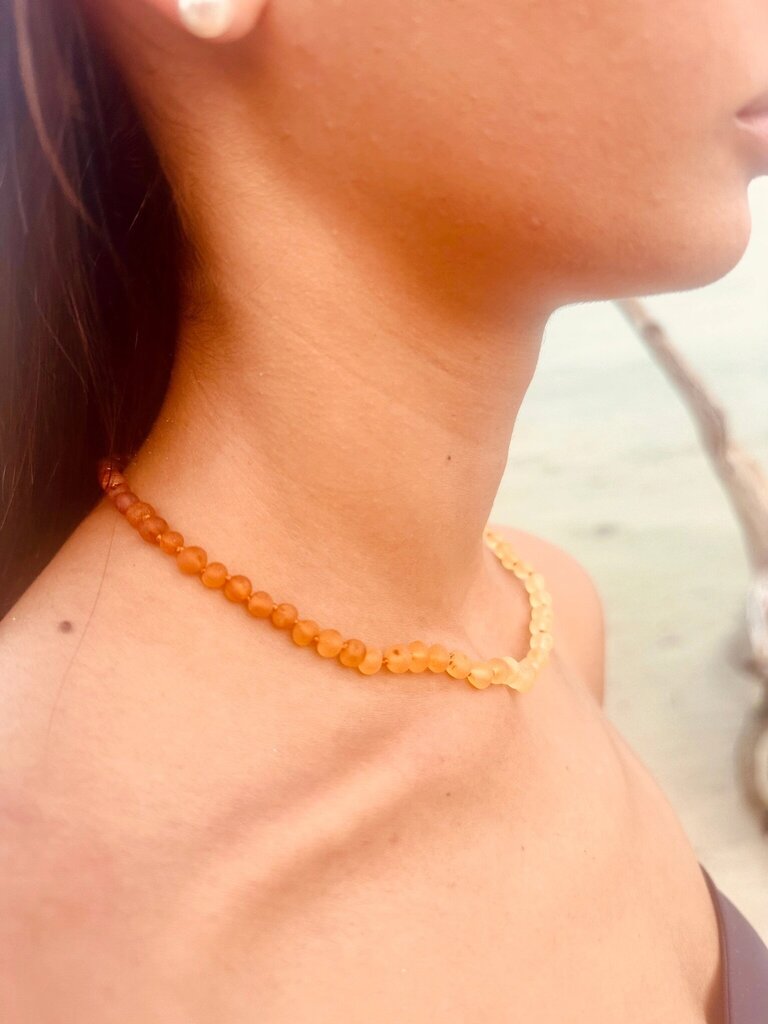 Canyon Leaf - Ombre Baltic Amber Knotted Strand Necklace - 15"